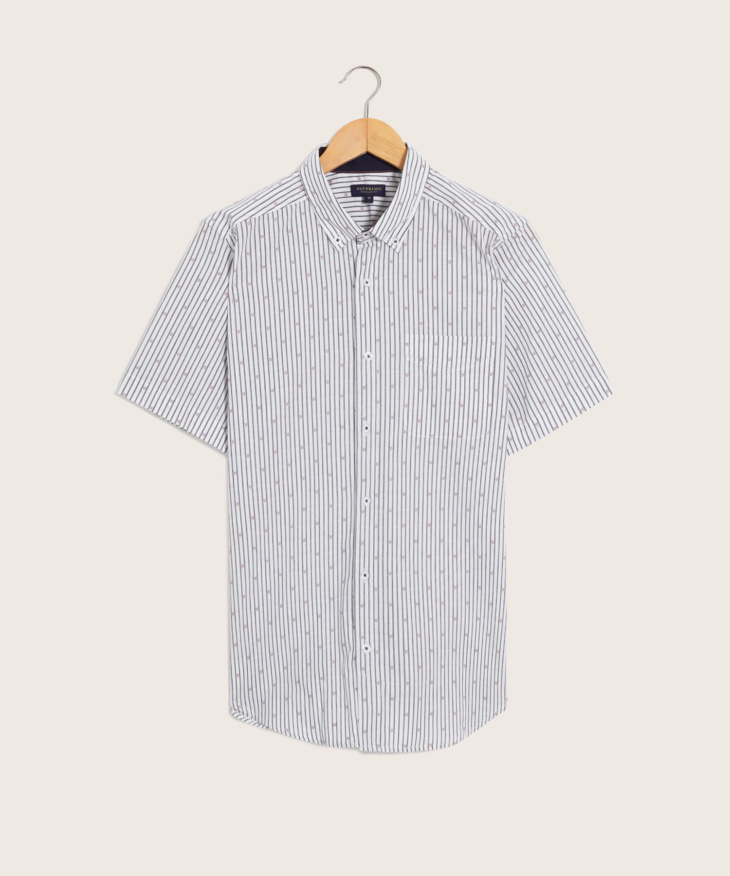 camisa blanca estampada